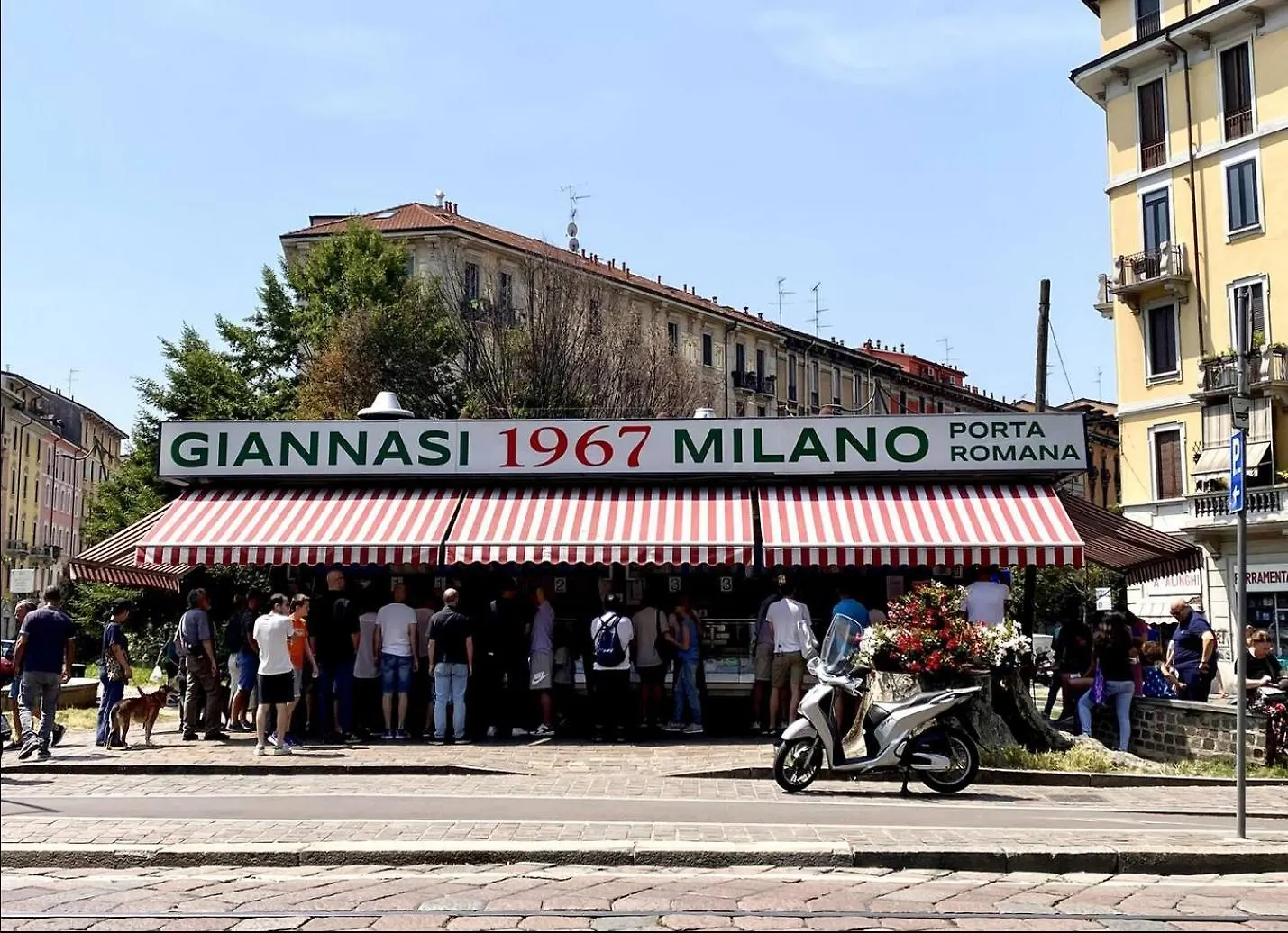 Wonderful Downtown Apartment-Hd Netflix, King-Size Bed, Two Minutes' Walk From Metro Milan Apartment