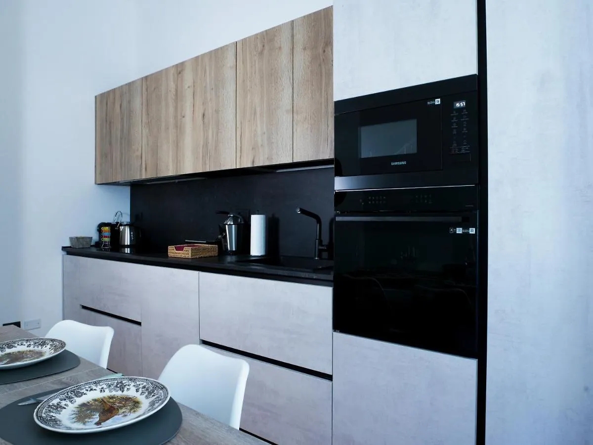 Wonderful Downtown Apartment-Hd Netflix, King-Size Bed, Two Minutes' Walk From Metro Milan Apartment
